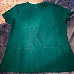 MEDCOUTURE scrub set